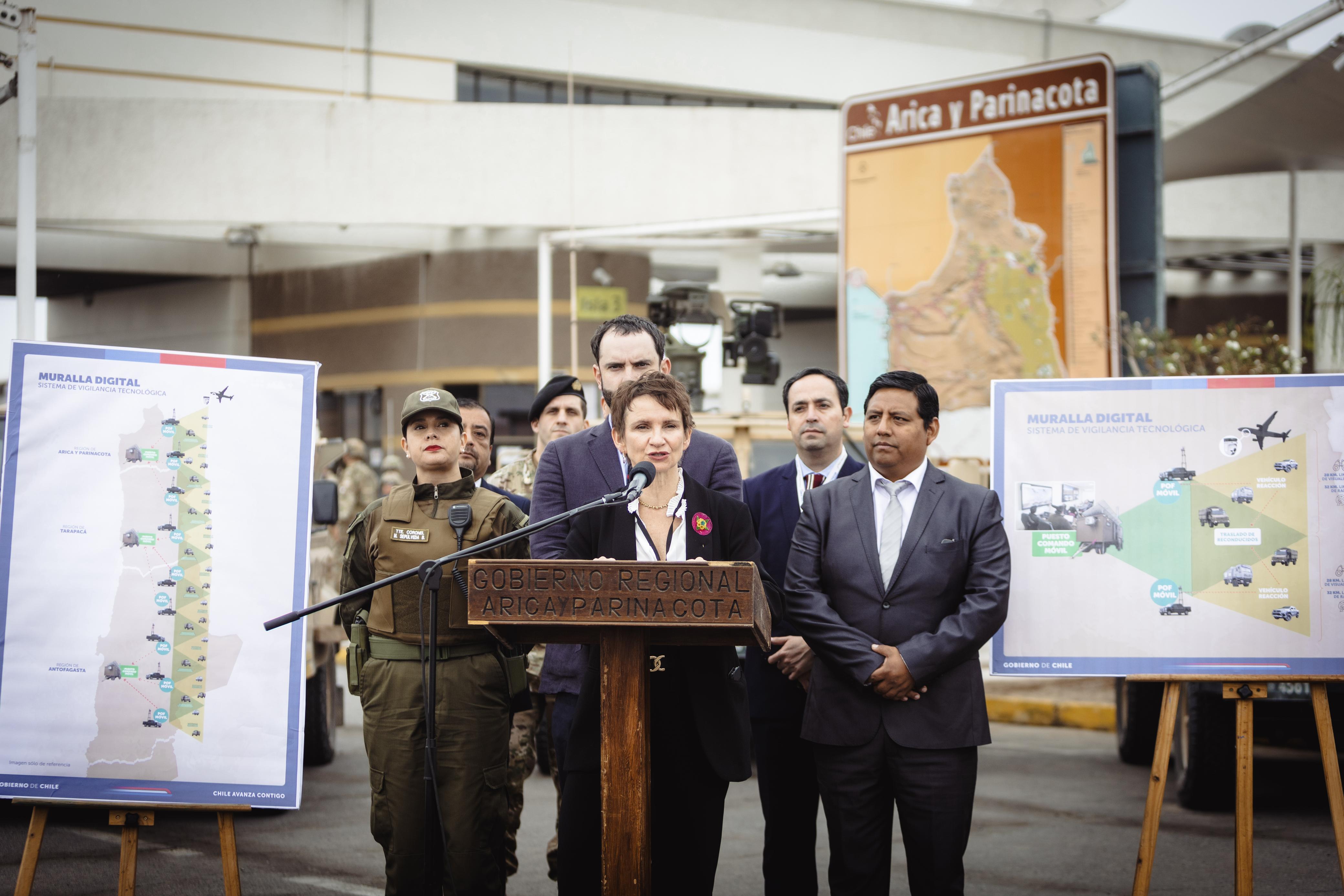 Ministra Tohá destacó en Arica proyecto Muralla Digital para el control fronterizo