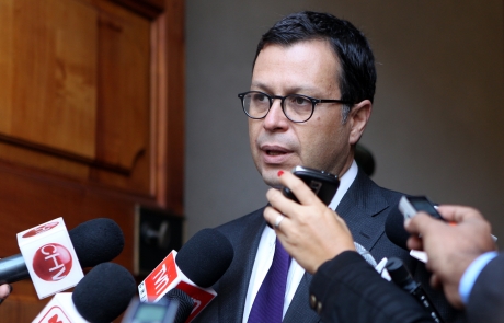 Gobierno decreta duelo de tres días por muerte de diputado Juan Lobos