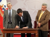 Vicepresidente de la República firmó proyecto de ley que modifica Ley de Tabaco