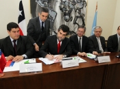 Gobierno suscribe convenio de Cooperación con Red de Ayuda Humanitaria Internacional en Chile