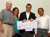 Ministro Rodrigo Hinzpeter lanzó Plan Cuadrante y entregó fondos sociales en Curacaví