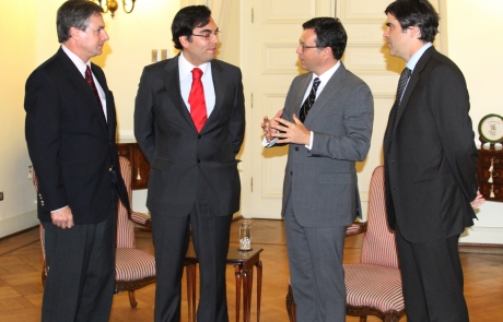 Ministro Rodrigo Hinzpeter se reunió con el Presidente de la Asociación Nacional de Fiscales
