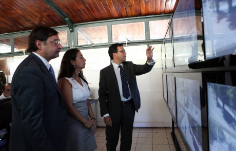 Ministro Hinzpeter encabezó inauguración de 44 cámaras de seguridad en Lo Barnechea