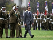 Ministro Hinzpeter participó en ceremonia de aniversario de Carabineros de Chile