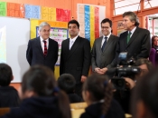 Presidente Piñera y ministro Hinzpeter firman proyecto de ley sobre prevención en consumo de drogas y alcohol