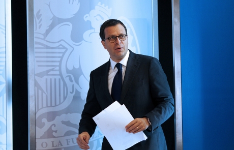 Ministro Hinzpeter destaca “baja histórica” de 14,7% en cifras delictuales durante el tercer trimestre de 2012